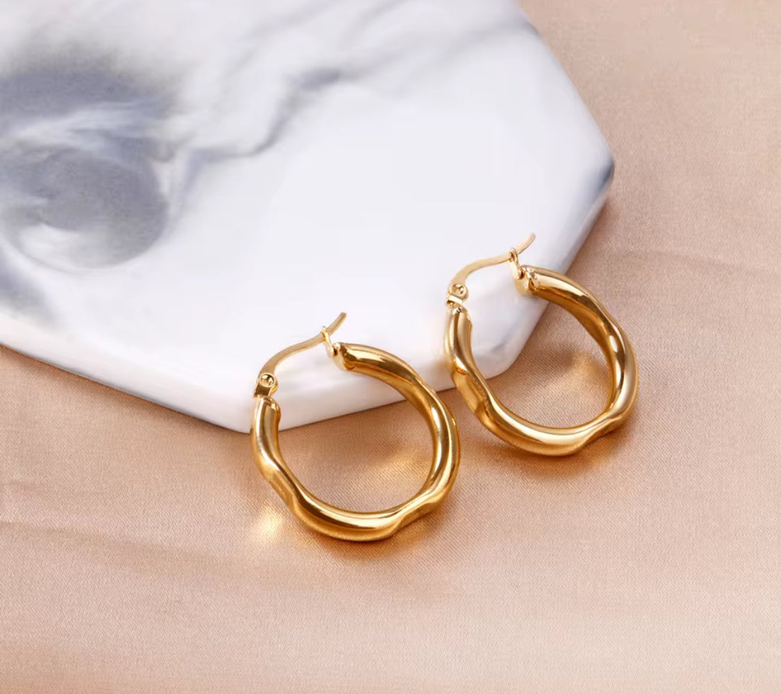 Edna hoop earrings
