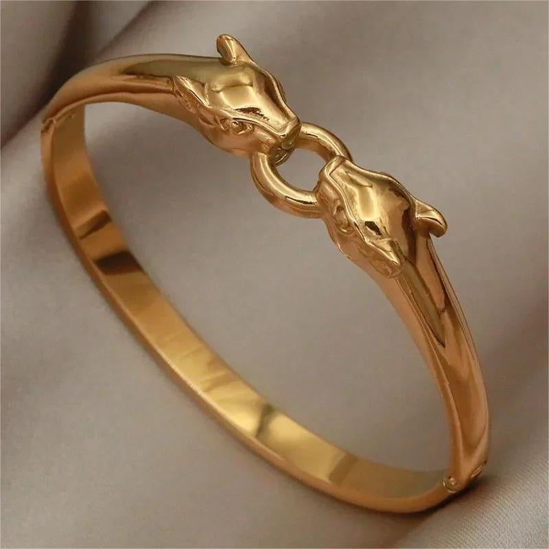 Gold panther 18k bangle
