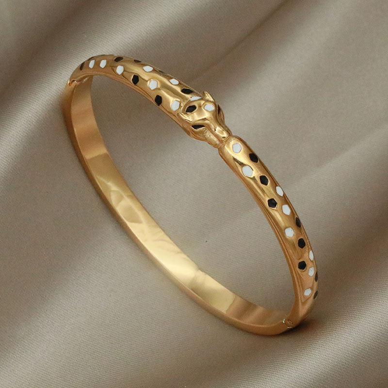 Wild Cat Gold panther 18k bangle