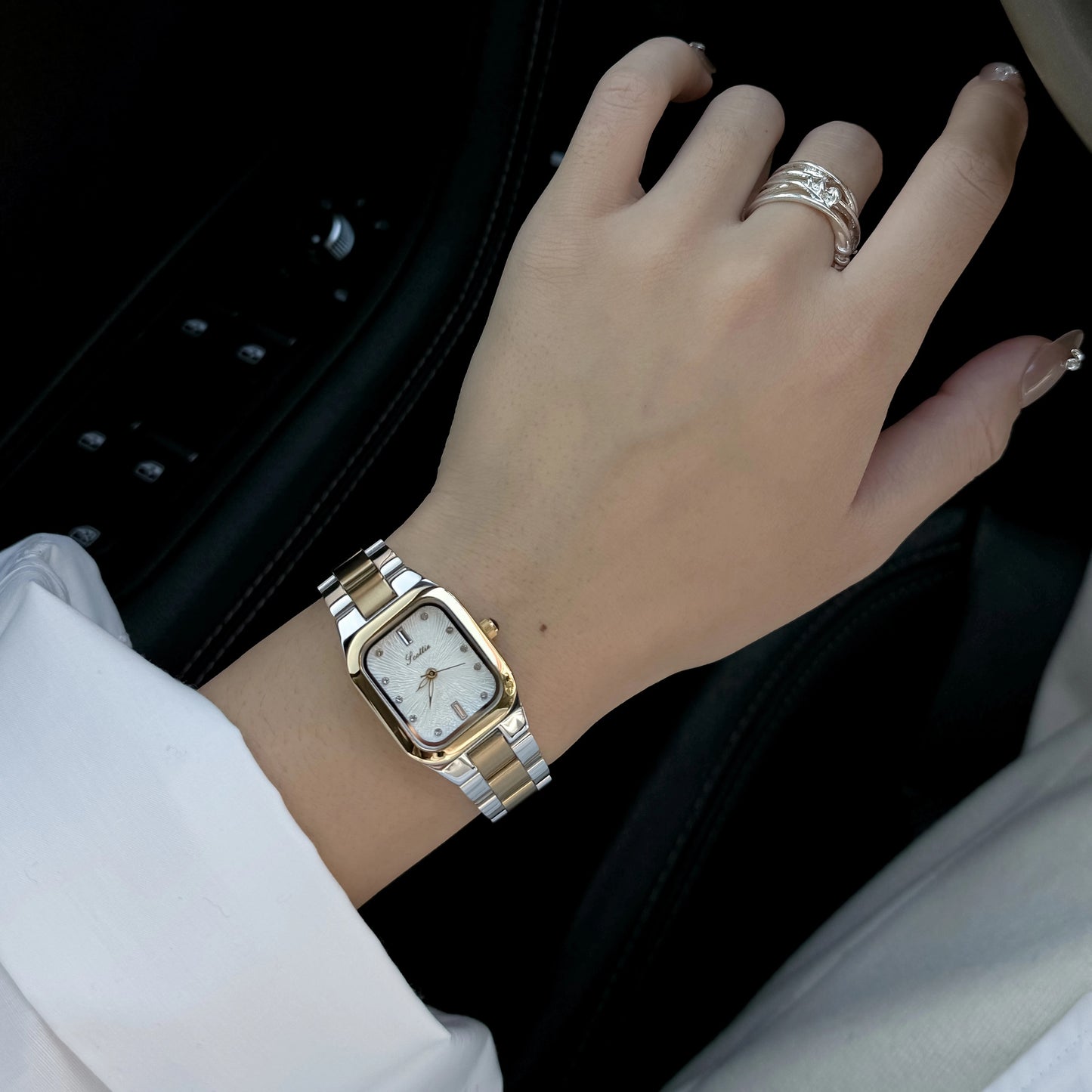 Harriet Classic Women’s watch